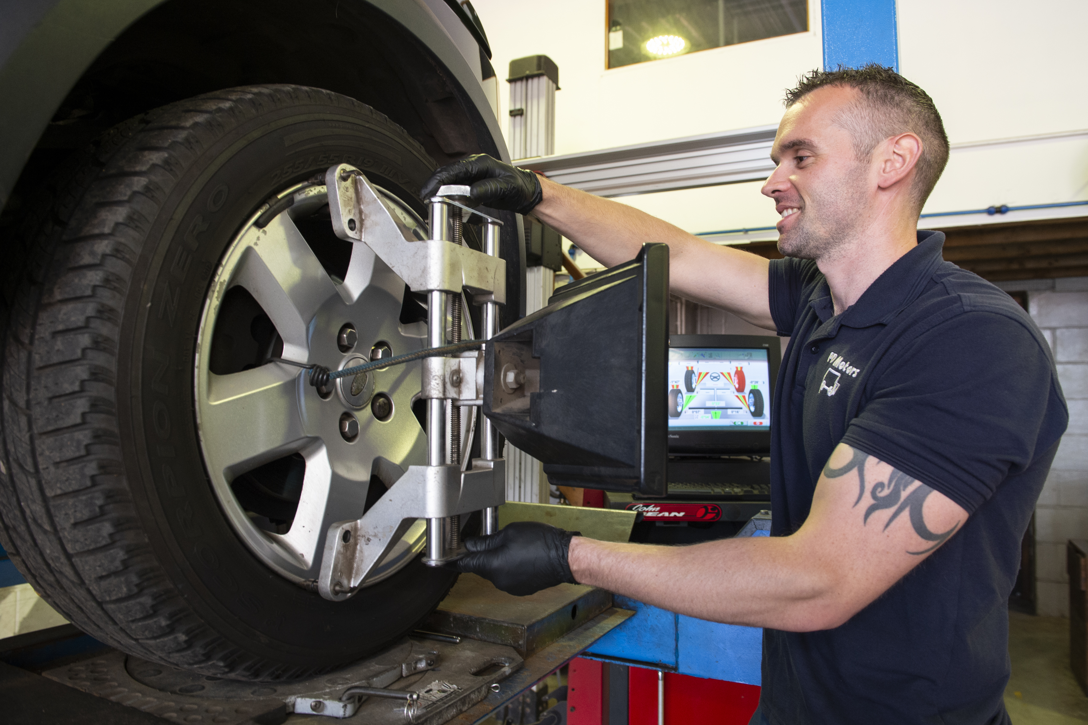 P D Motors (Billingshurst)