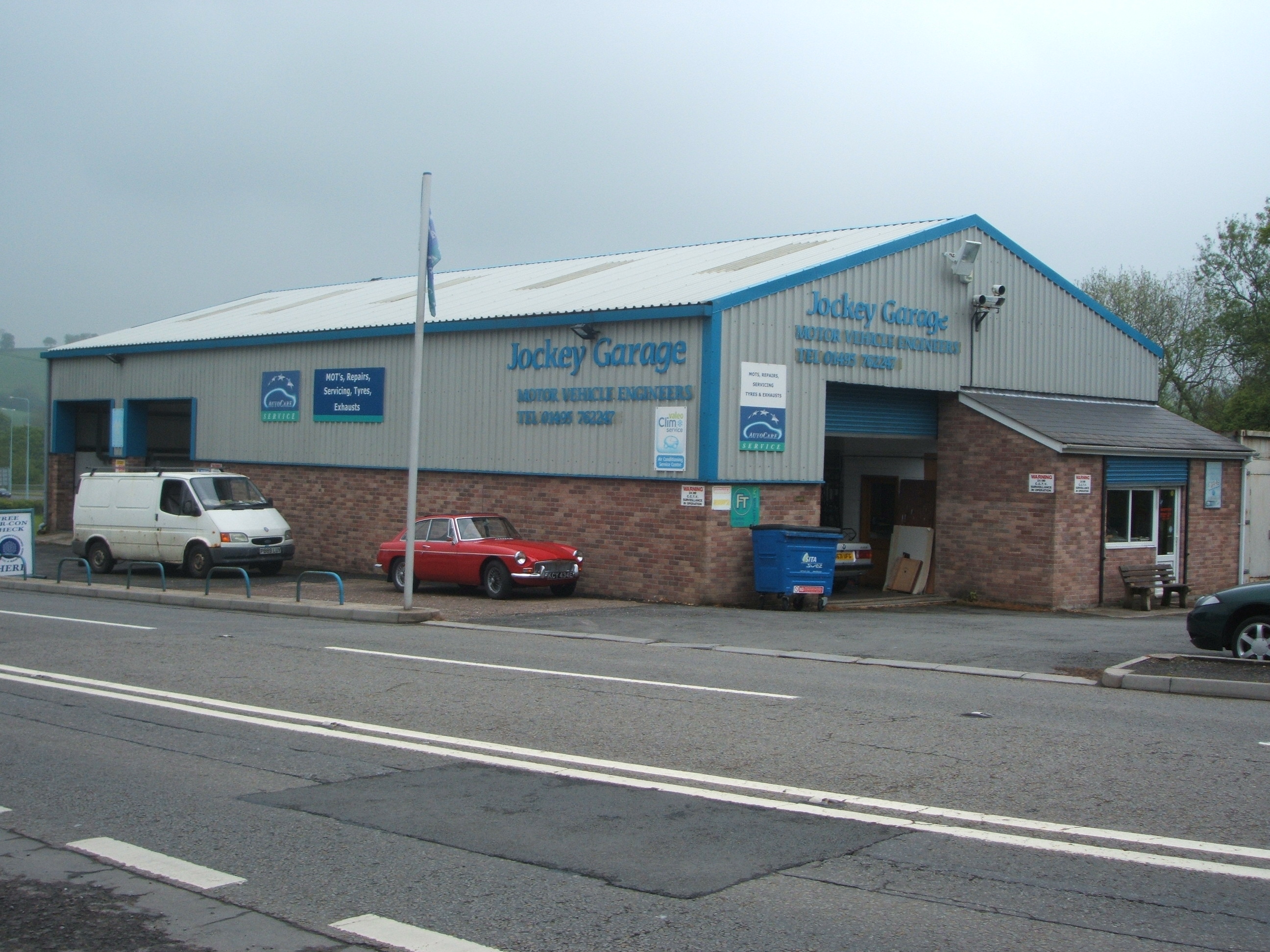 Jockey Garage Ltd