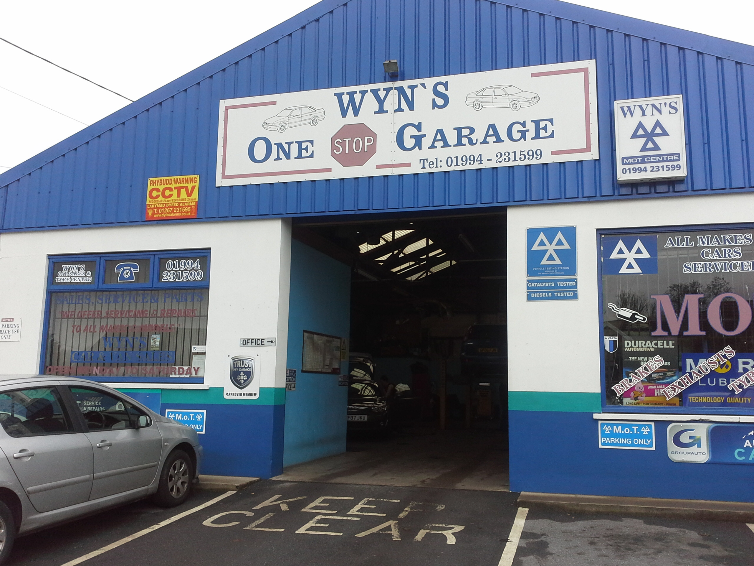 Wyns Tyres & Servicing
