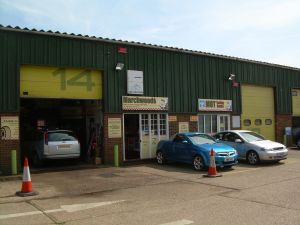 Marchwoods Motor Engineers (LTD)