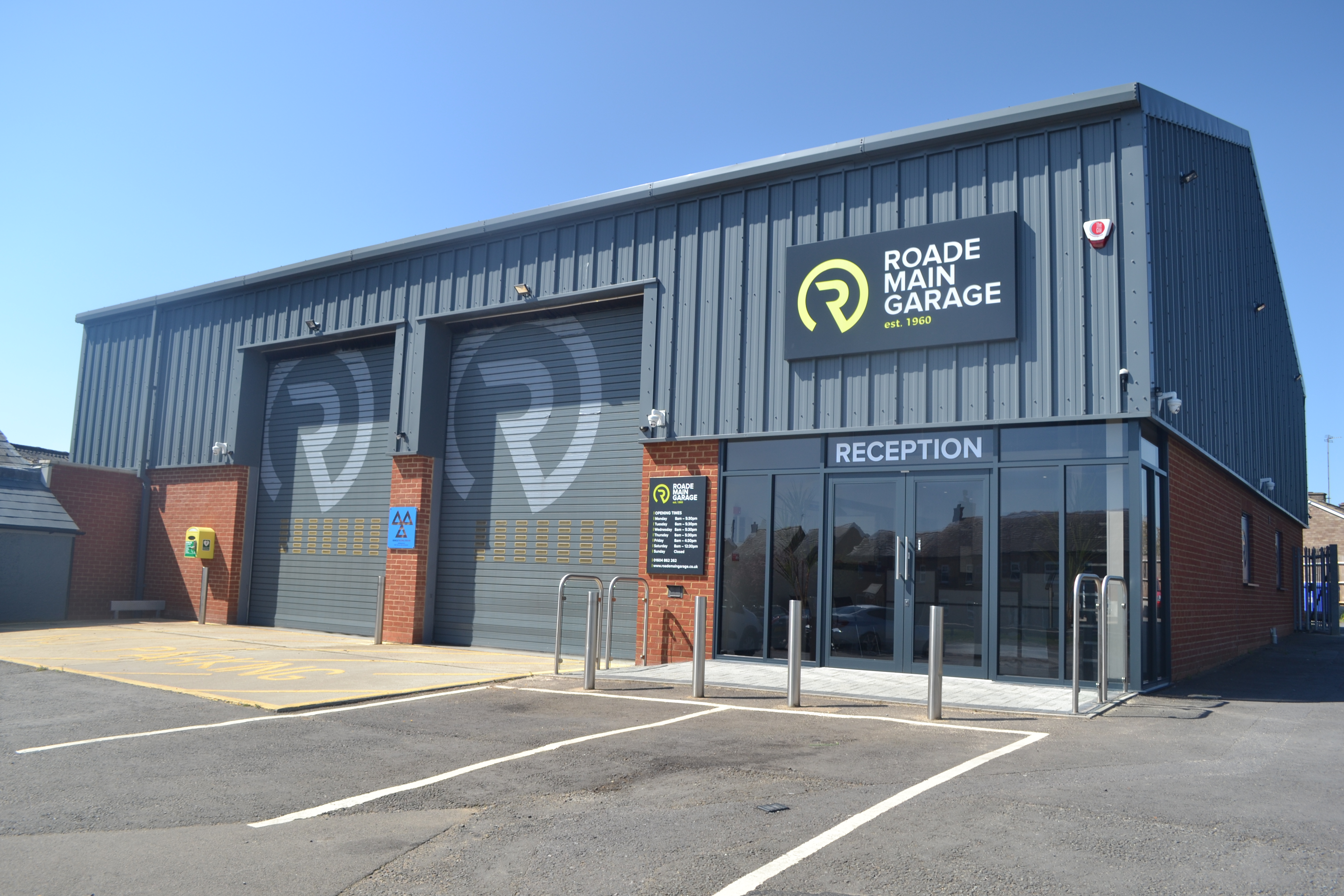 Roade Main Garage
