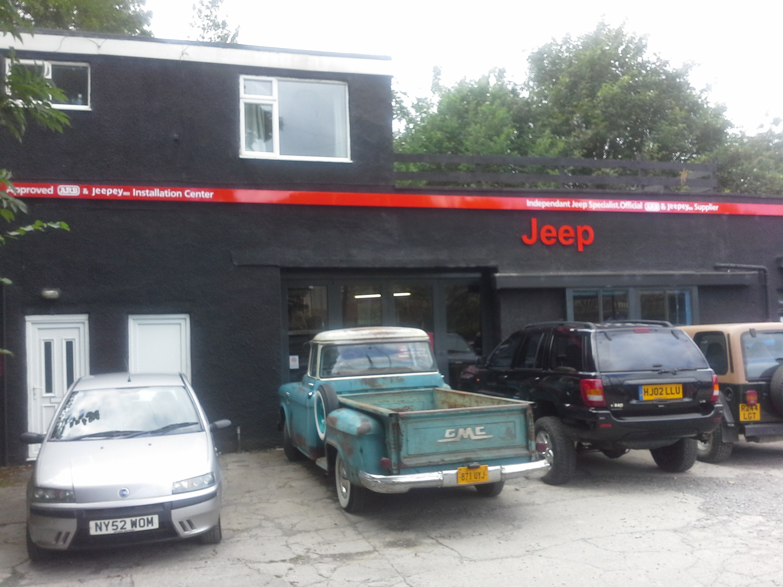 Hargreaves MOT Service Centre