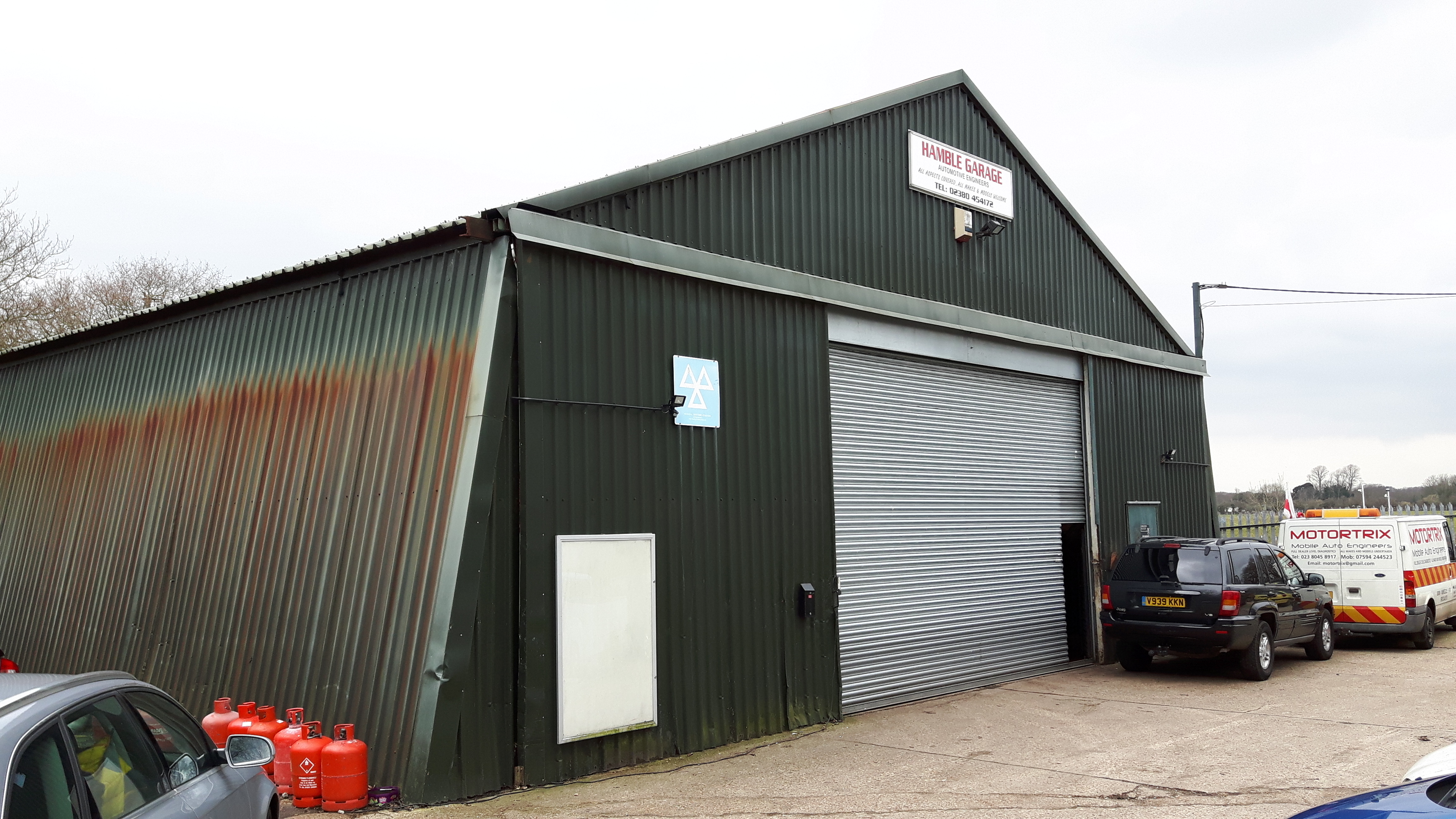 Hamble Garage Ltd 