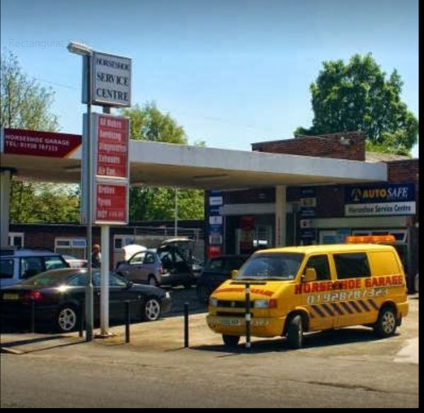 Horseshoe Garage
