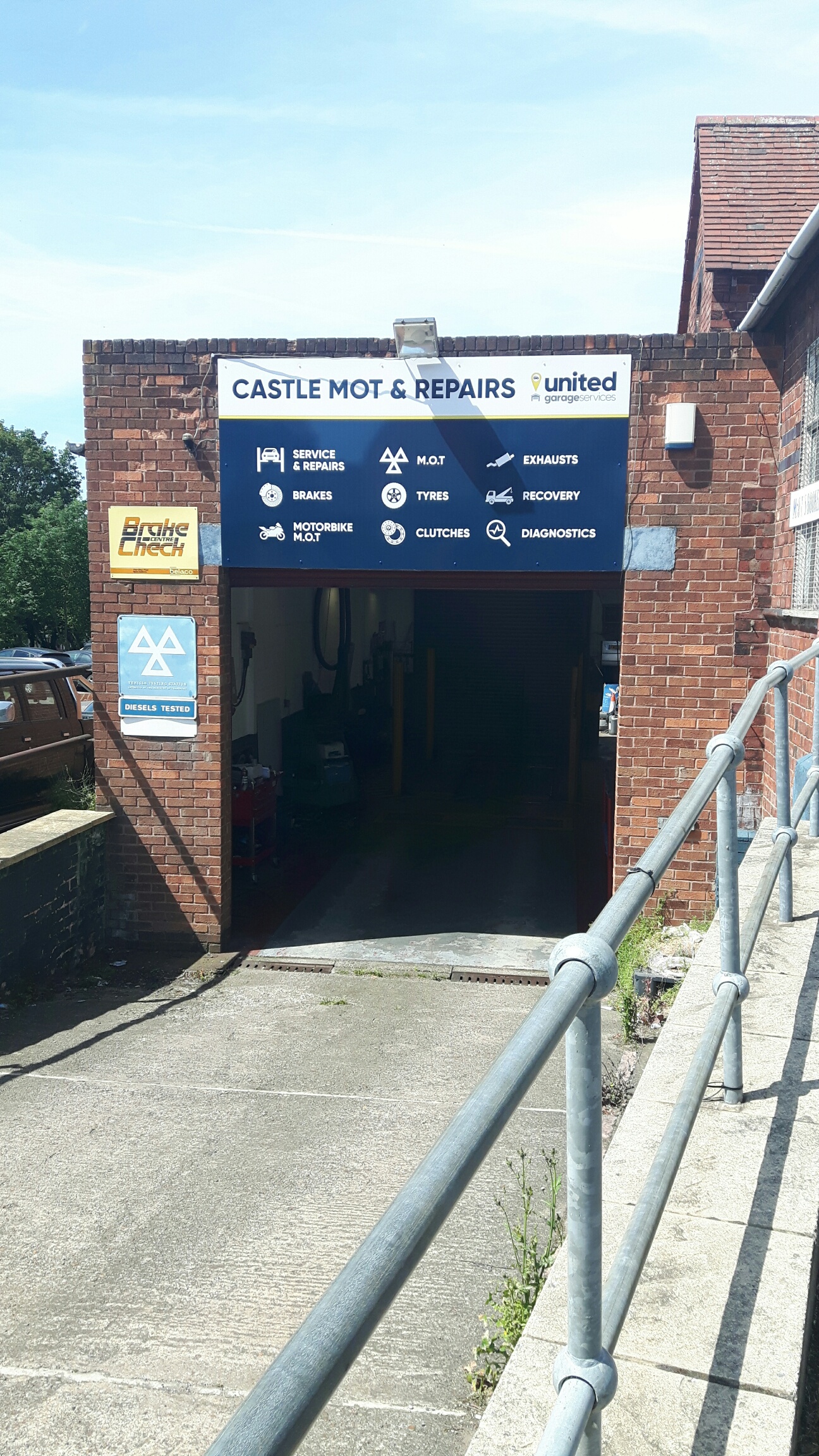 Castle MOT & Repairs