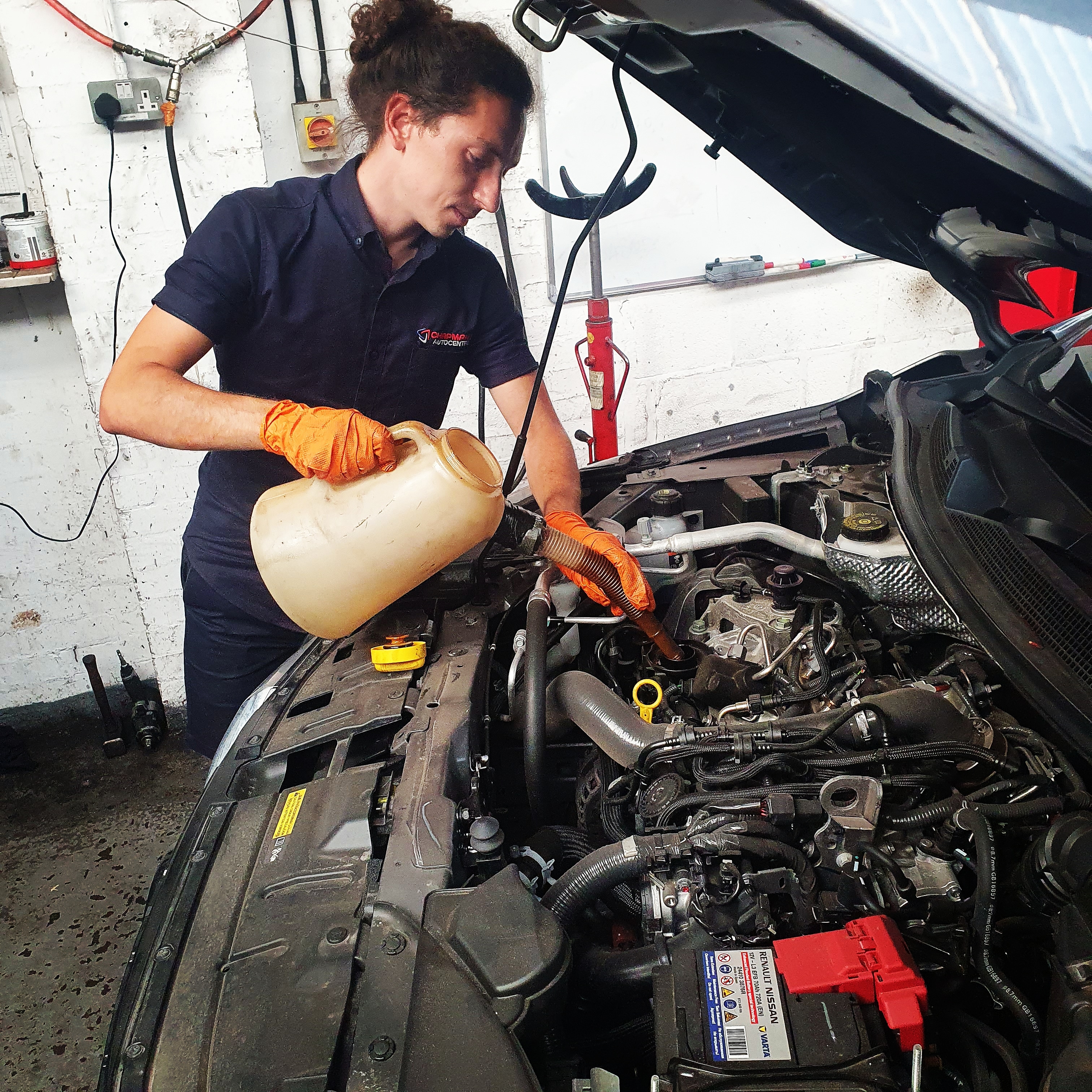 Chapmans Autocentre
