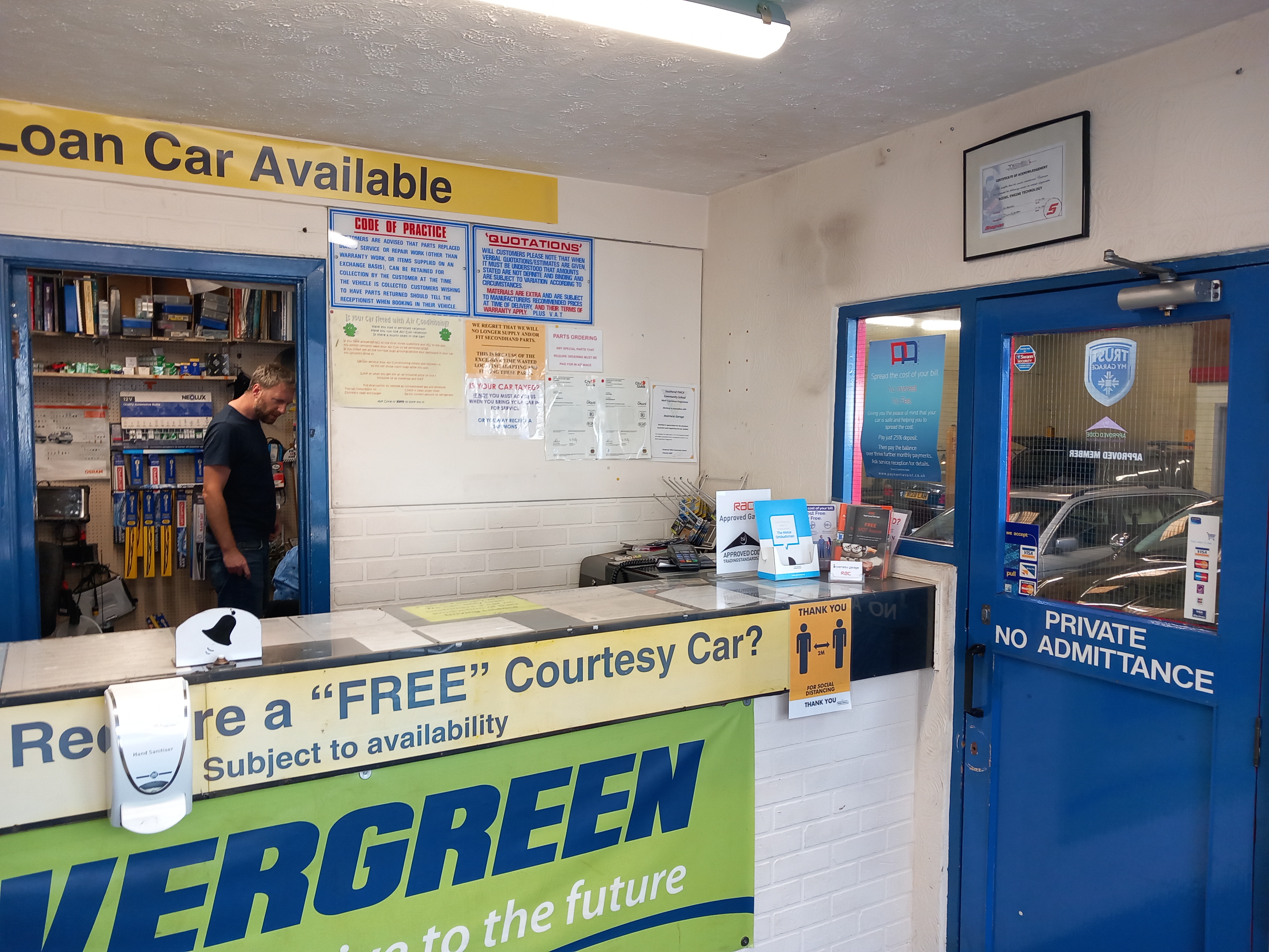 Inverness Garage