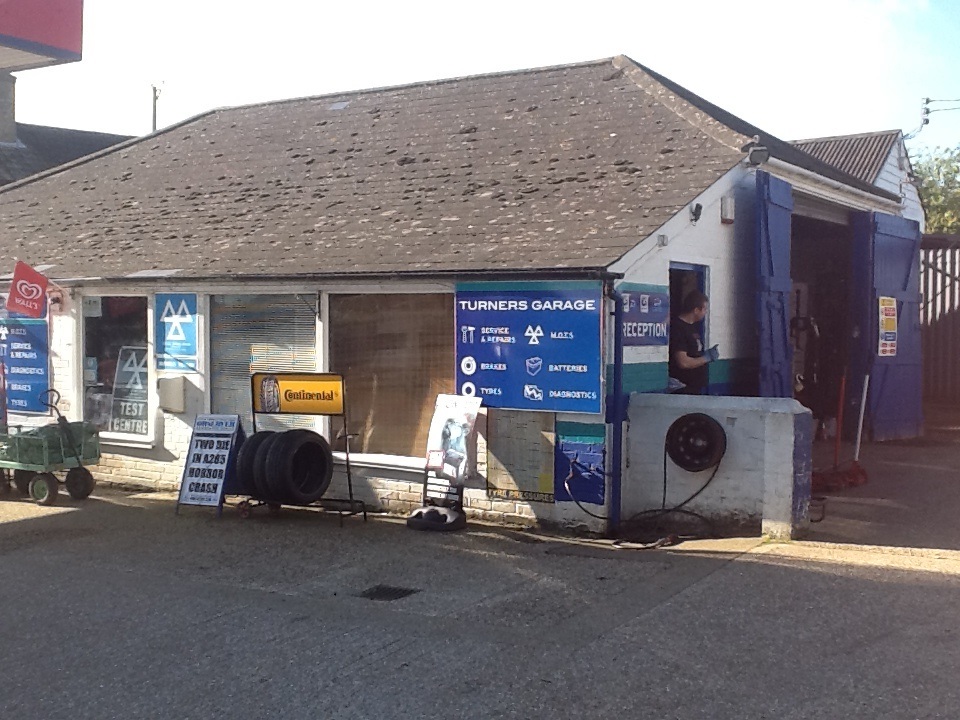 Turners Garage