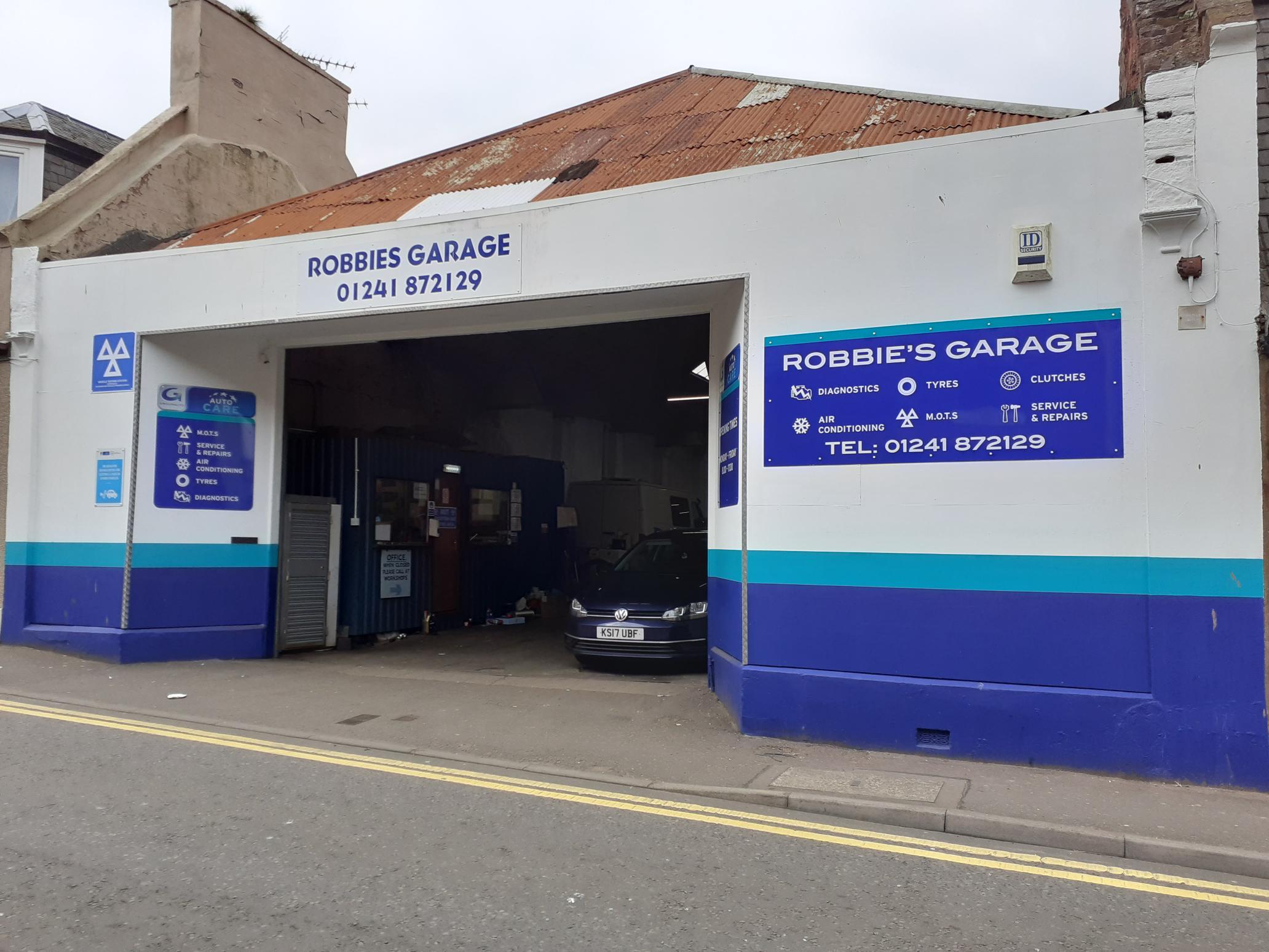 Robbies Garage
