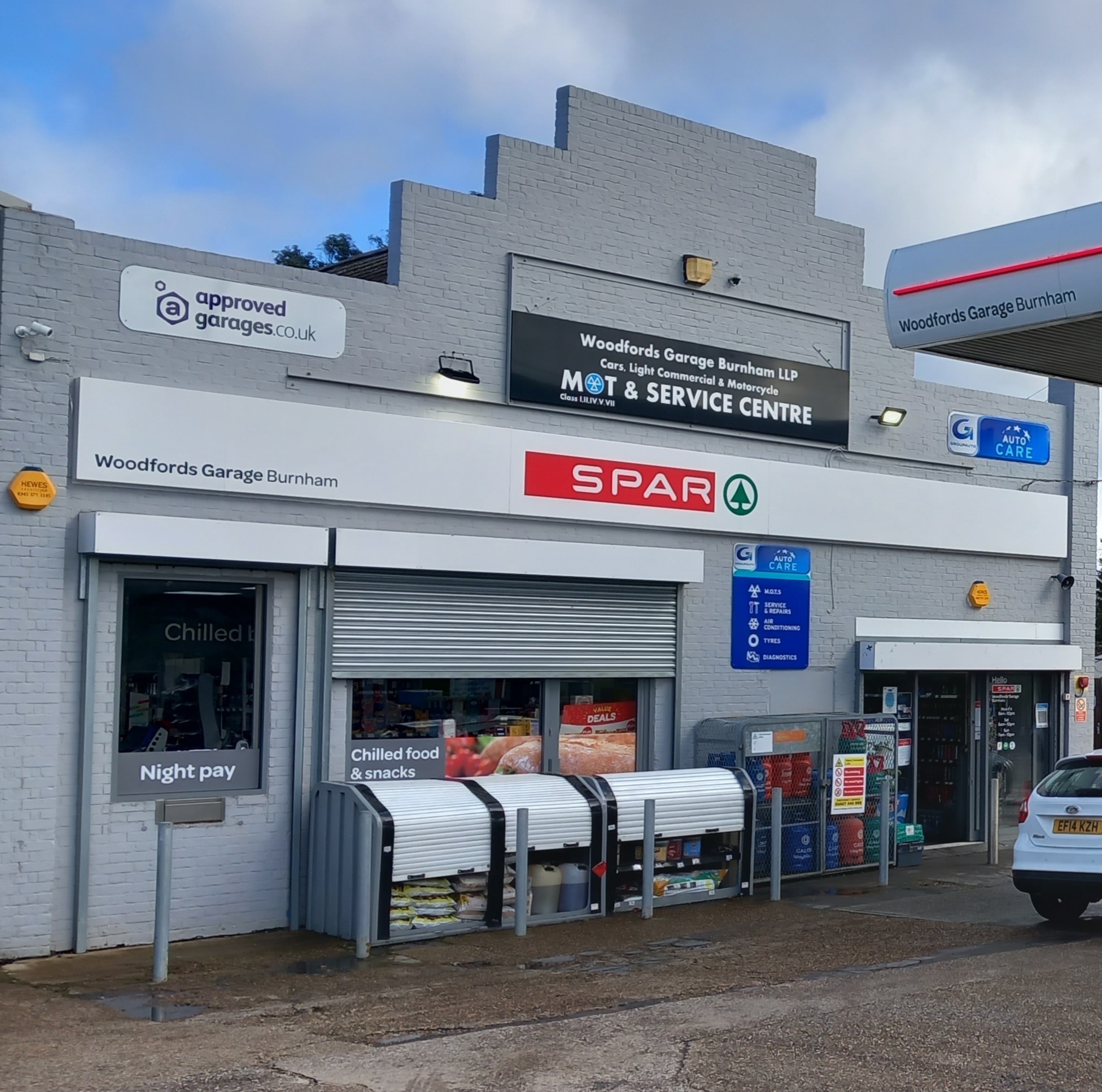 Woodfords Garage Burnham LLP