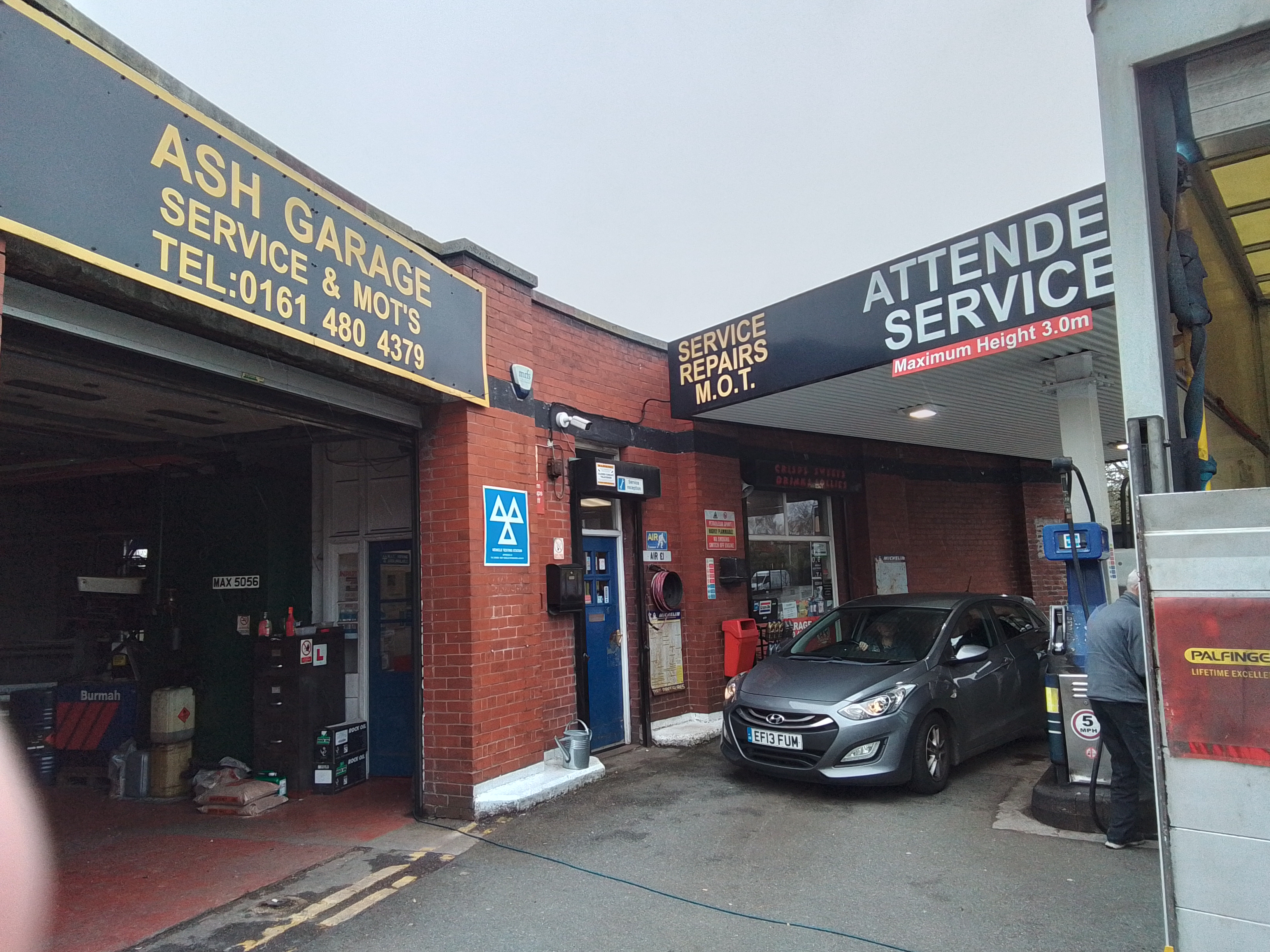 Ash Garage