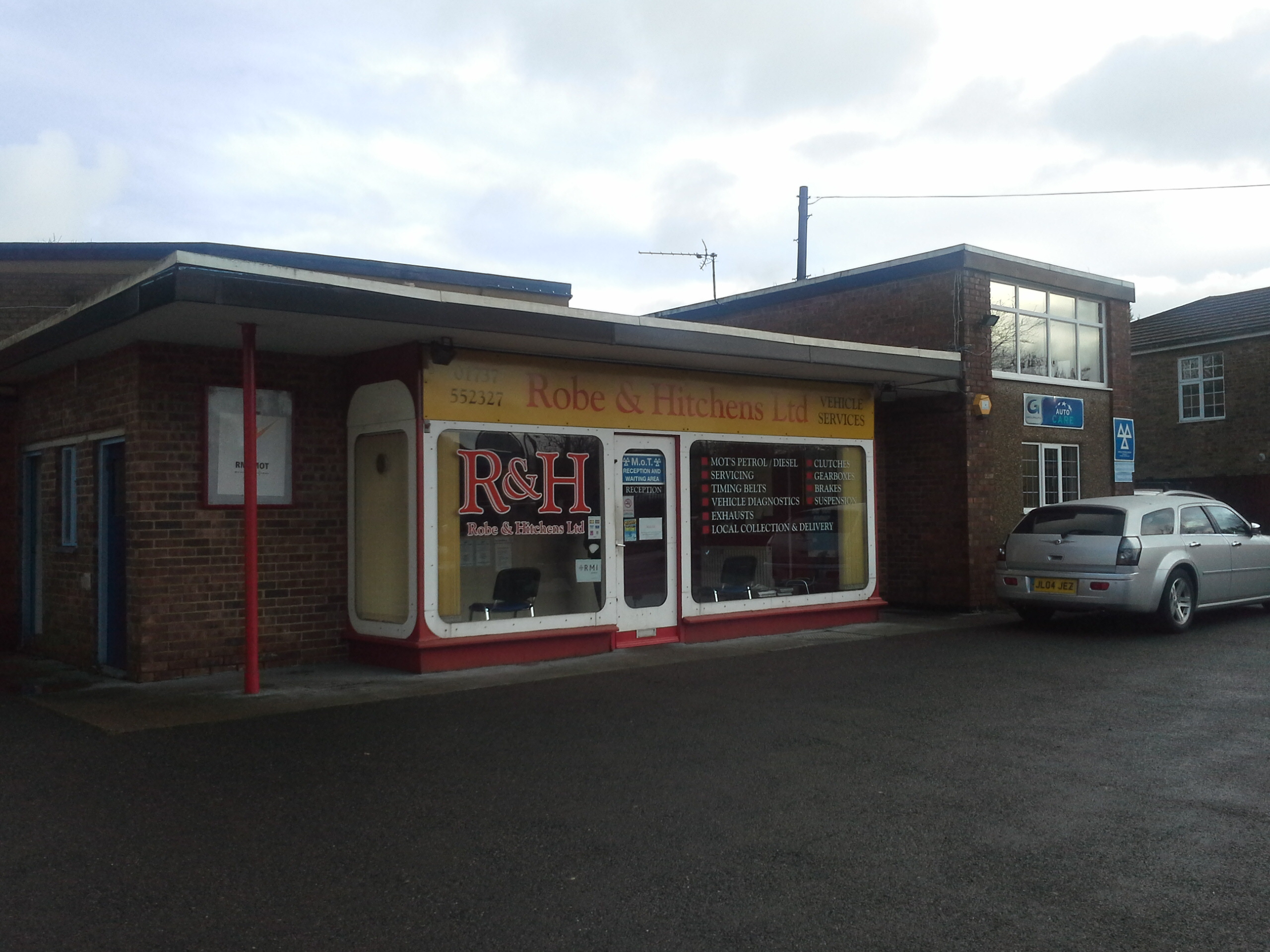 Robe & Hitchens (Tudor) Ltd